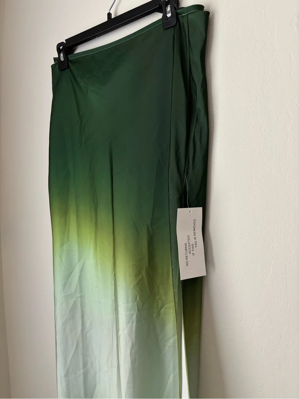 Rat & Boa Cypress Skirt in Dip Dye Green Size Small NEW Beach Vacation Bohemian - Picture 3 of 13